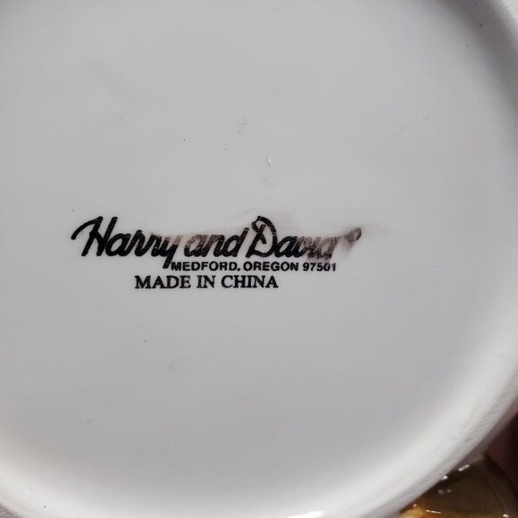 Harry & David Moose Ceramic Holiday Bowl Decorative Serving Dish 7" Diameter - Picture 3 of 12